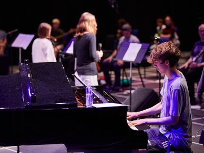 students in jazz band